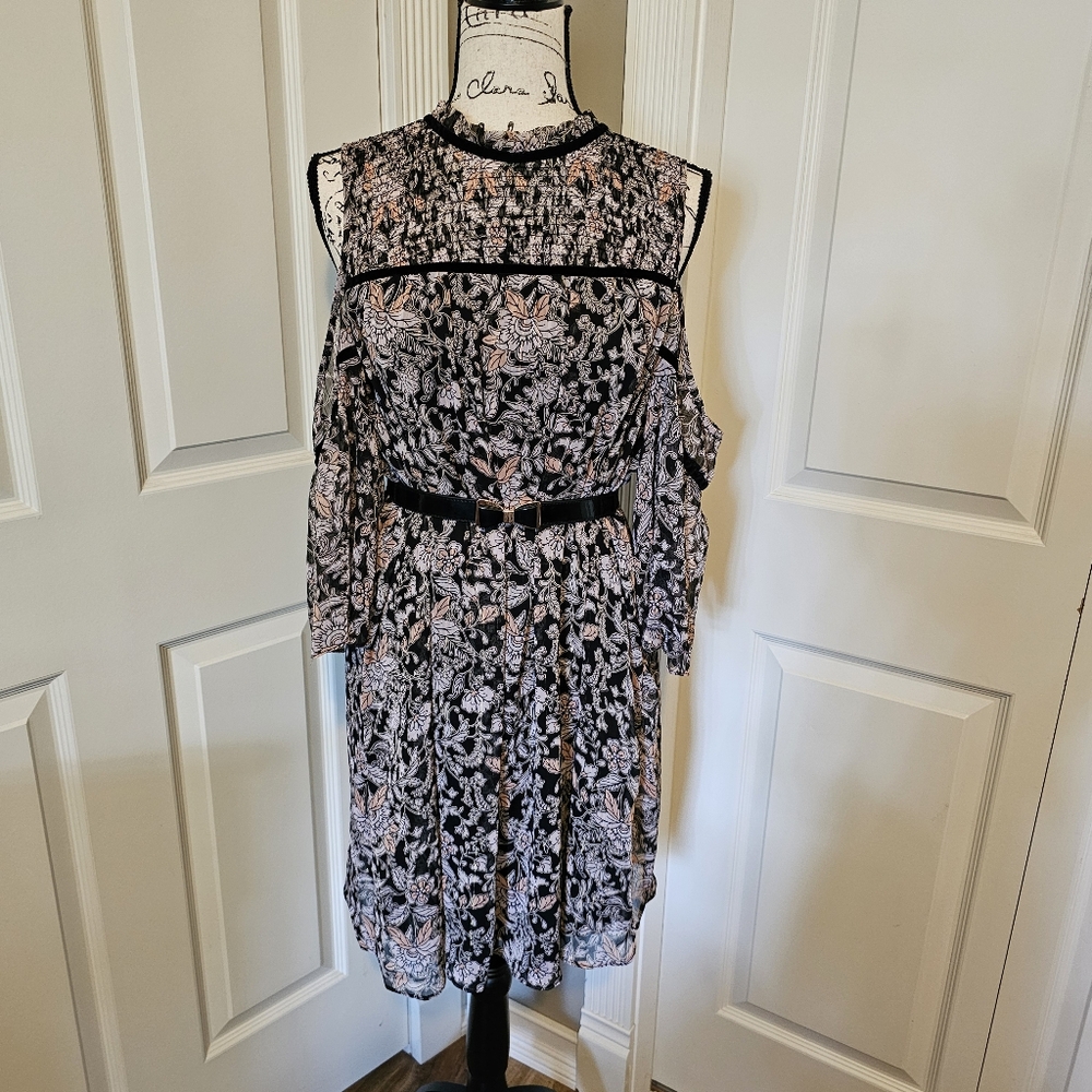 French Bazaar Boho Floral Paisley Cold Shoulder Top Dress